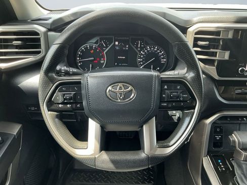 Used 2022 Toyota Tundra SR5 AWD/4WD image 13