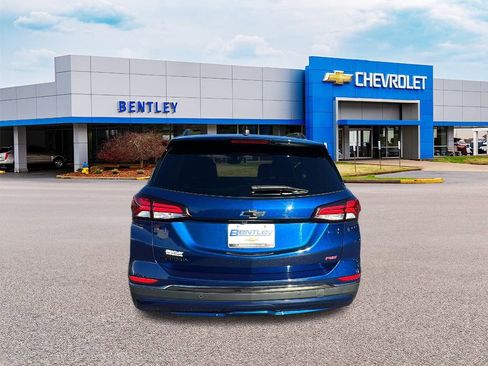 Used 2022 Chevrolet Equinox RS image 4