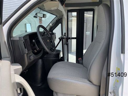 Used 2015 Chevrolet Express 3500 w/ School Bus Package image 22