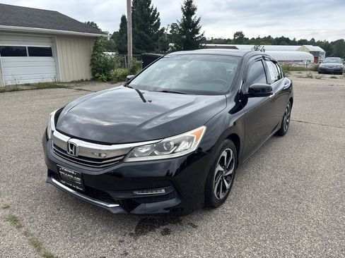 Used 2017 Honda Accord EX-L image 12