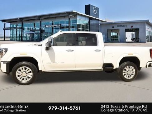 Used 2024 GMC Sierra 2500 Denali w/ Denali Reserve Package image 5