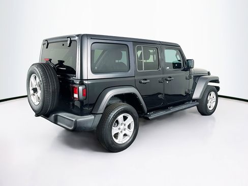 Used 2022 Jeep Wrangler Sport S image 9