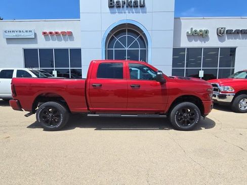 New 2026 RAM 2500 Tradesman AWD/4WD image 3
