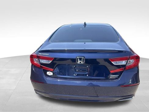 Used 2020 Honda Accord Touring image 10