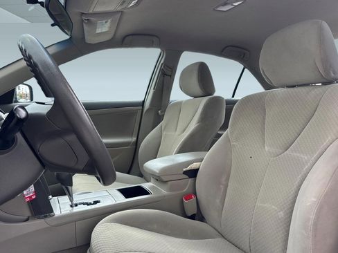Used 2009 Toyota Camry LE image 23