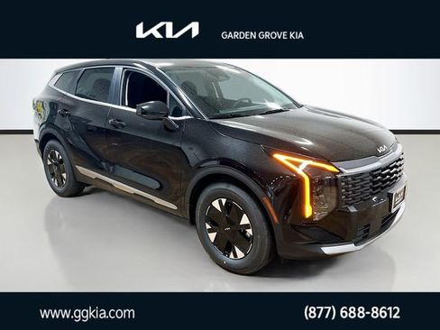 New 2026 Kia Sportage LX image 1