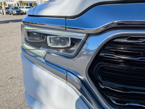 Used 2024 RAM 1500 Limited w/ Body Color Bumper Group image 10