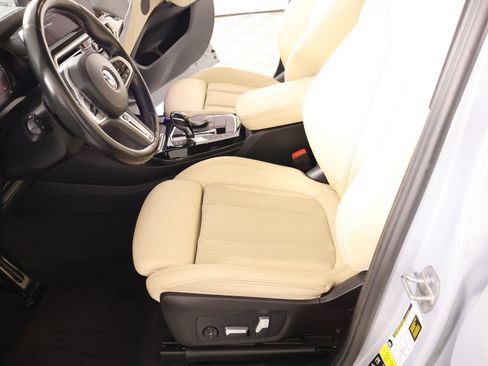 Used 2023 BMW X3 M40i AWD/4WD image 12