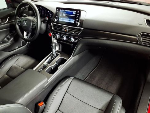 Used 2019 Honda Accord Sport image 13