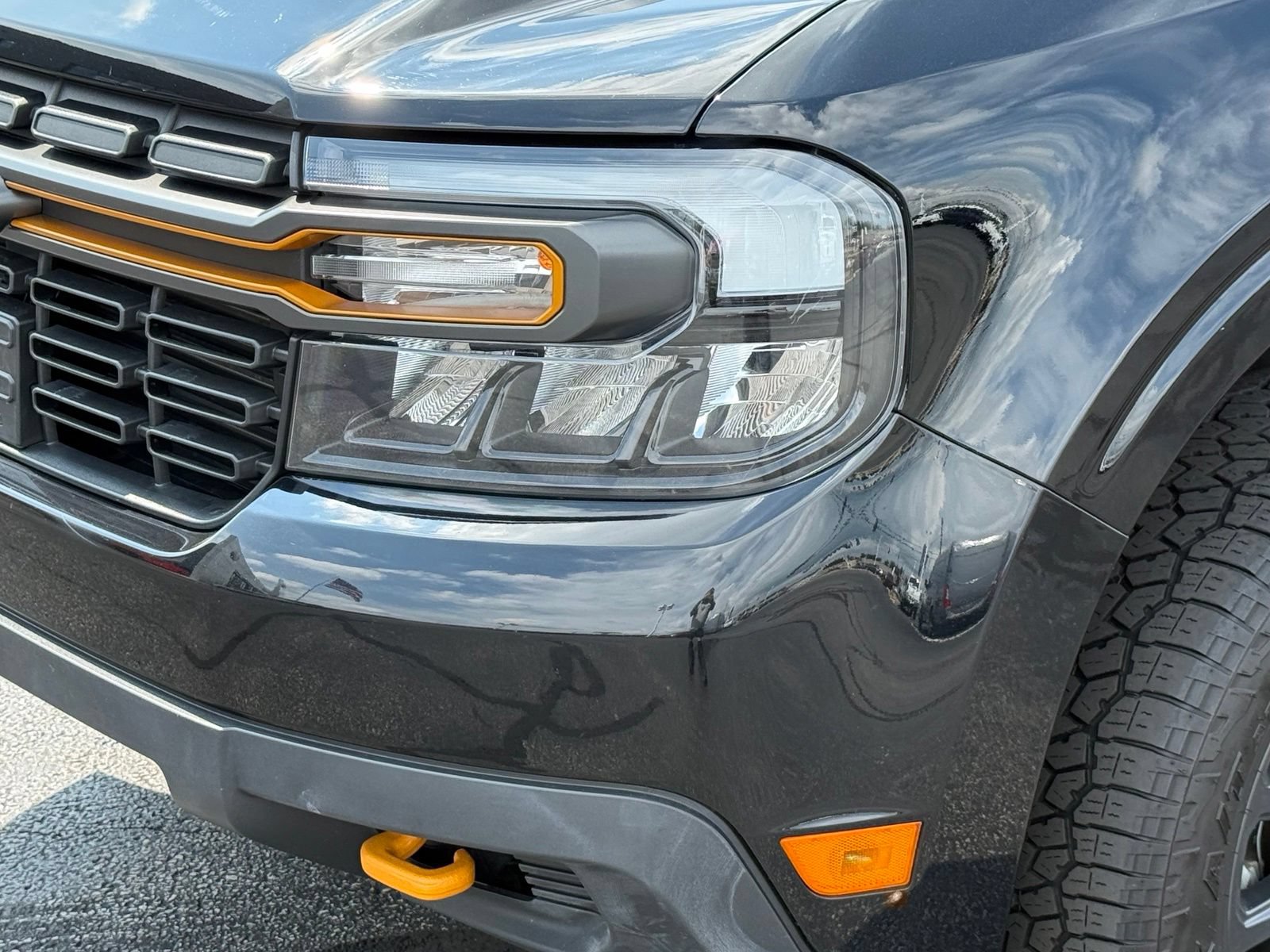 Used 2024 Ford Maverick Tremor w/ Tremor Off-Road Package AWD/4WD image 9