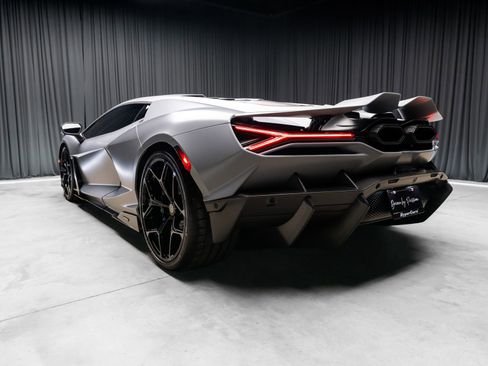 Used 2024 Lamborghini Revuelto AWD/4WD image 43