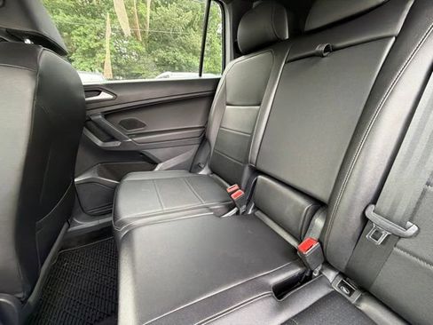 Used 2020 Volkswagen Tiguan SE R-Line w/ 3rd Row Seat Package AWD/4WD image 74
