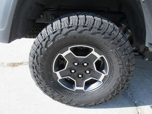 Used 2022 Jeep Gladiator Mojave w/ Trailer Tow Package AWD/4WD image 5