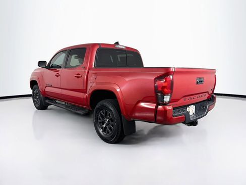 Used 2022 Toyota Tacoma SR5 w/ Technology Package RWD image 7