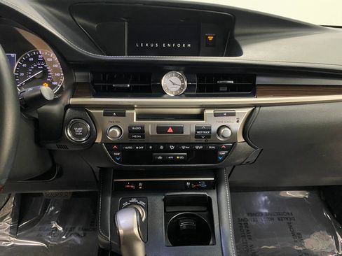 Used 2018 Lexus ES 350 image 18