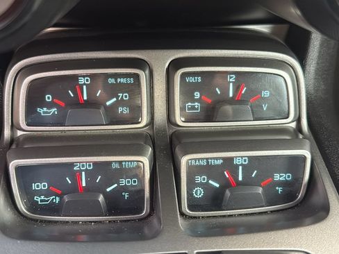 Used 2010 Chevrolet Camaro SS RWD image 23