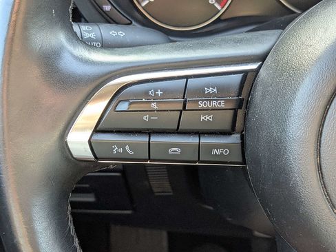 Used 2024 MAZDA MAZDA3 s FWD image 25
