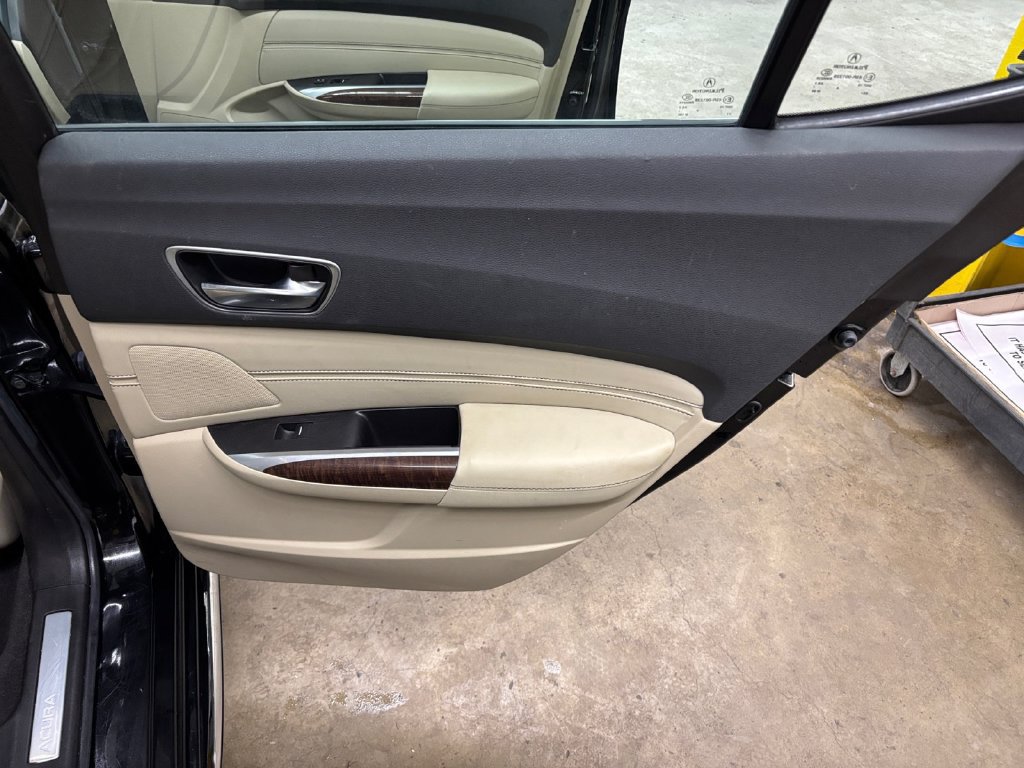 Used 2019 Acura TLX w/ Technology Package AWD/4WD image 18