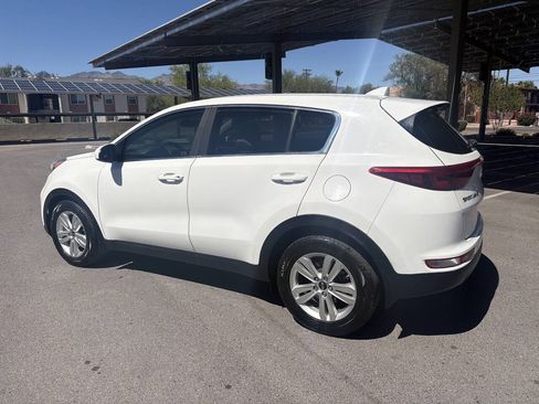 Used 2017 Kia Sportage LX FWD image 5