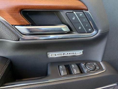 Used 2023 GMC Sierra 1500 Denali w/ Denali Reserve Package image 13
