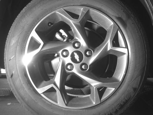 Used 2025 Chevrolet Trax LT w/ LT Convenience Package image 15