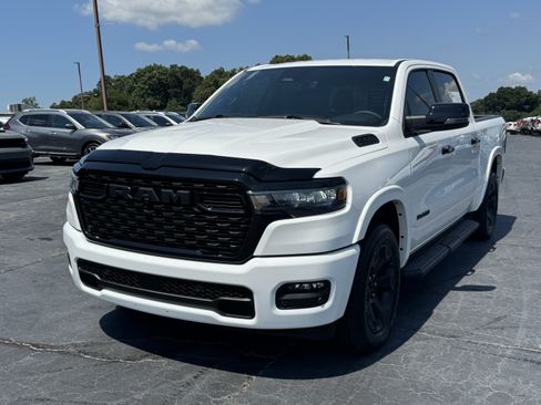 Used 2026 RAM 1500 Big Horn AWD/4WD image 2
