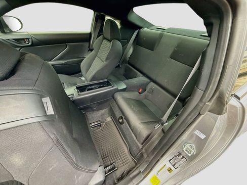 Used 2024 Toyota GR86 RWD image 22