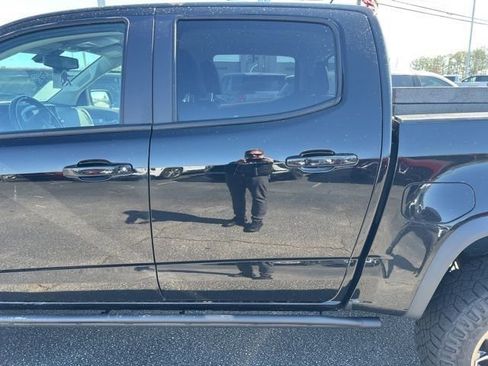 Used 2022 Chevrolet Colorado ZR2 image 10