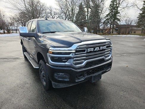 Used 2025 RAM 2500 Laramie image 8