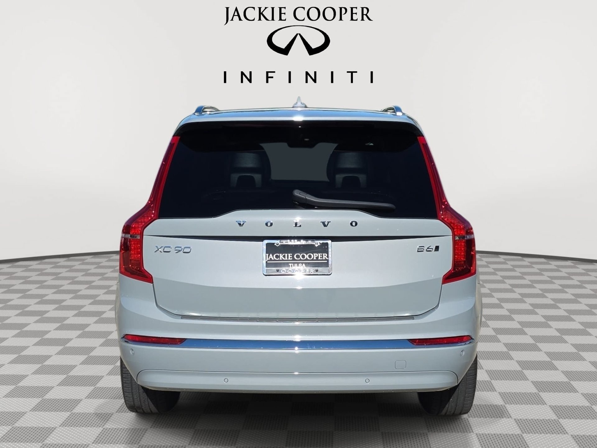 Used 2024 Volvo XC90 B6 Ultimate w/ Protection Package Premier AWD/4WD image 6