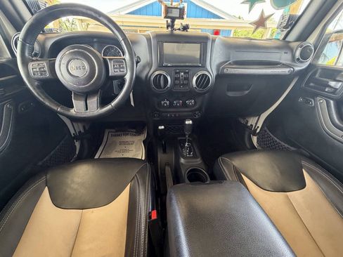 Used 2017 Jeep Wrangler Unlimited Sport w/ Quick Order Package 24S AWD/4WD image 17
