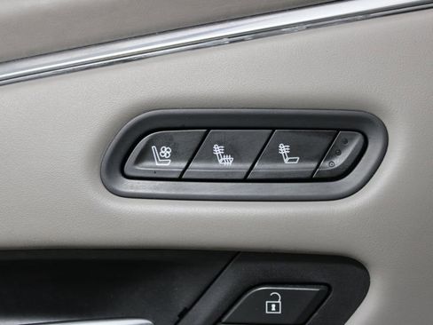 Used 2021 Cadillac Escalade Sport Platinum image 29