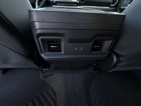 Used 2026 Chevrolet Silverado 1500 LT Trail Boss w/ LPO, Dark Essentials Package AWD/4WD image 27
