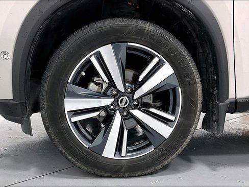 Used 2021 Nissan Rogue Platinum AWD/4WD image 10