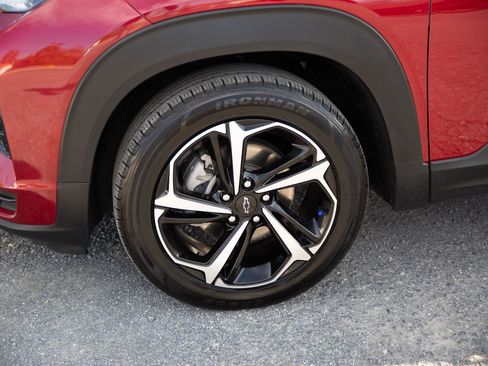 Used 2021 Chevrolet TrailBlazer RS w/ Convenience Package image 10