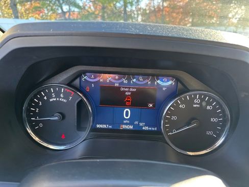 Used 2023 Ford Expedition Max XLT image 36