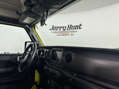 Used 2022 Jeep Wrangler Unlimited Sport AWD/4WD image 29