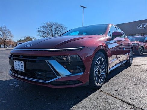 New 2026 Hyundai Sonata Limited image 8