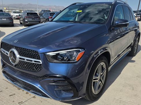 Used 2026 Mercedes-Benz GLE 450 4MATIC image 3
