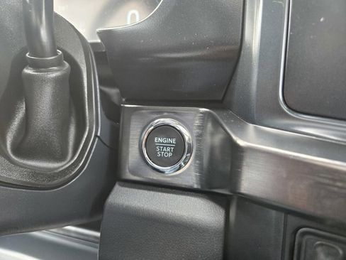 Certified 2024 Ford F250 Lariat w/ Black Appearance Package image 25