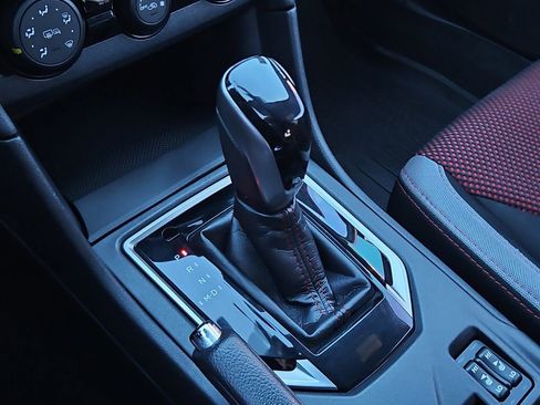 Used 2021 Subaru Impreza 2.0i Sport image 29