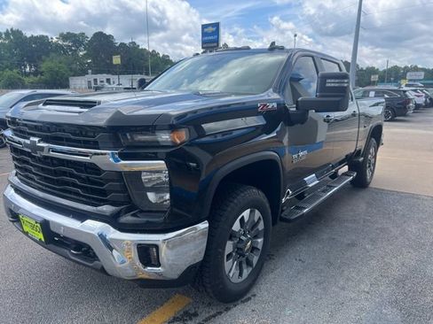 New 2026 Chevrolet Silverado 2500 LT w/ Texas Edition AWD/4WD image 6
