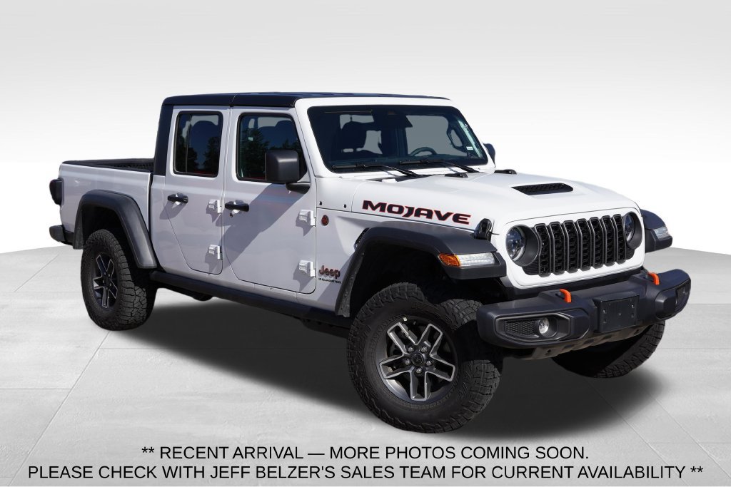 Used 2026 Jeep Gladiator Mojave AWD/4WD image 1