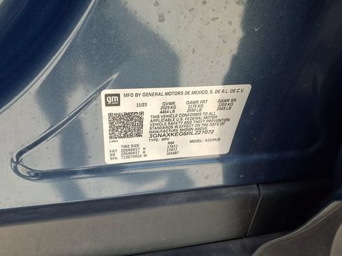 Used 2024 Chevrolet Equinox LT FWD image 35