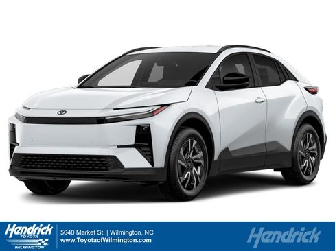 New 2026 Toyota C-HR XSE image 1