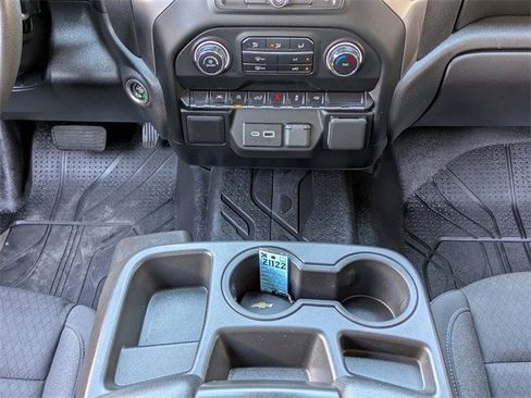 Used 2022 Chevrolet Silverado 1500 Custom image 19