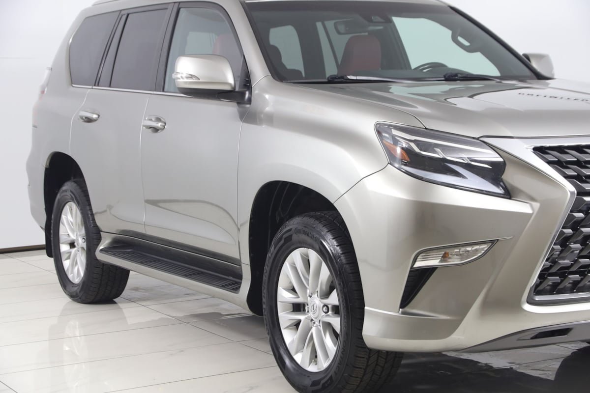 Used 2021 Lexus GX 460 w/ Accessory Package AWD/4WD image 39