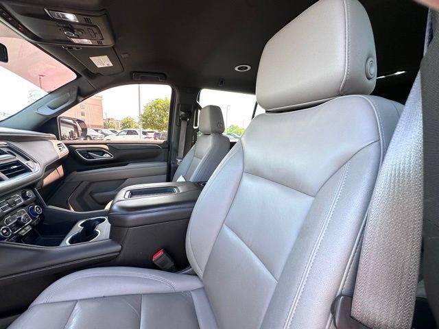 Used 2022 Chevrolet Tahoe Z71 w/ Z71 Off-Road Package AWD/4WD image 26