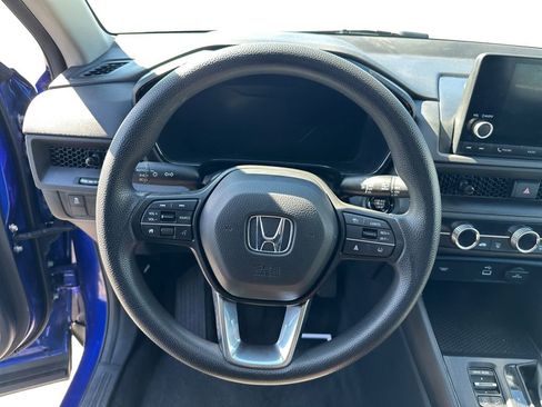 Used 2025 Honda CR-V LX image 13