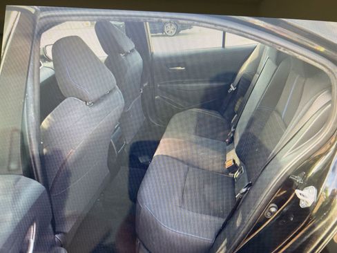 Used 2020 Toyota Corolla SE w/ SE Premium Package FWD image 8